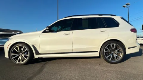 More photos of 2021 BMW X7 M50i at AutoGiant USA Indianapolis, IN