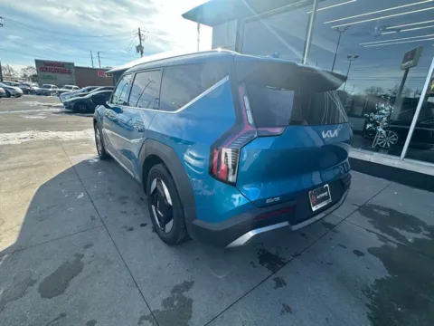 More photos of 2025 Kia EV9 Wind at AutoGiant USA Indianapolis, IN
