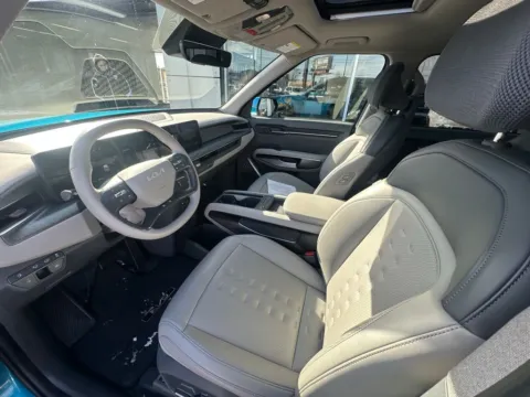 Photos of 2025 Kia EV9 Wind for sale in Indianapolis, IN at AutoGiant USA Indianapolis