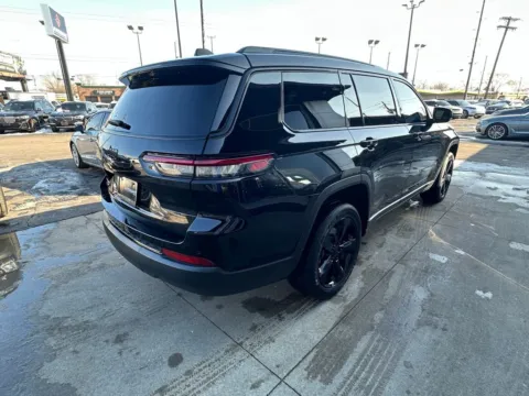 More photos of 2023 Jeep Grand Cherokee L Altitude at AutoGiant USA Indianapolis, IN
