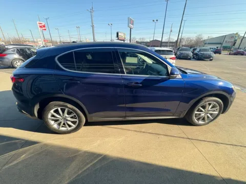 More photos of 2018 Alfa Romeo Stelvio Ti at AutoGiant USA Indianapolis, IN