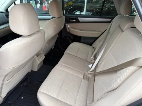 More photos of 2019 Subaru Outback 2.5i Premium at AutoGiant USA Indianapolis, IN