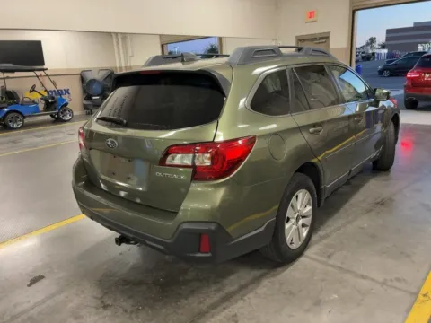 More photos of 2019 Subaru Outback 2.5i Premium at AutoGiant USA Indianapolis, IN