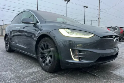 More photos of 2019 Tesla Model X 100D at AutoGiant USA Indianapolis, IN
