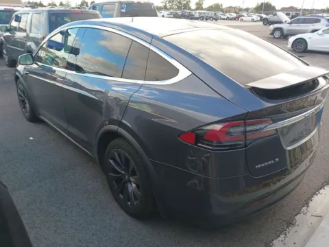 More photos of 2019 Tesla Model X 100D at AutoGiant USA Indianapolis, IN