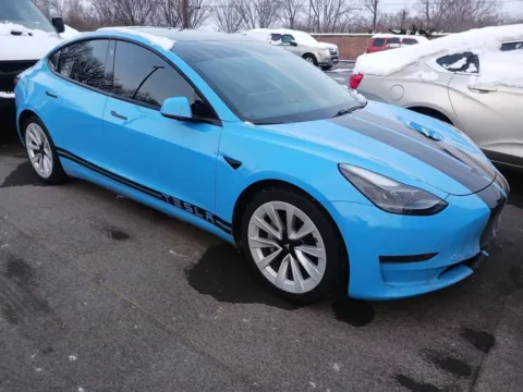 Photos of 2021 Tesla Model 3 Long Range for sale in Indianapolis, IN at AutoGiant USA Indianapolis