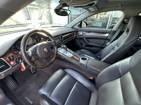 Photos of 2011 Porsche Panamera S for sale in Indianapolis, IN at AutoGiant USA Indianapolis