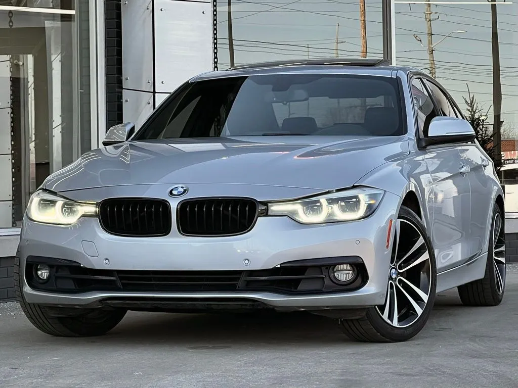 Silver 2018 BMW 3 Series 330i for sale in Indianapolis, IN