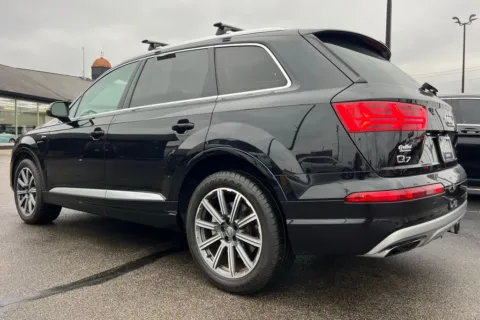 More photos of 2017 Audi Q7 3.0T Prestige at AutoGiant USA Indianapolis, IN