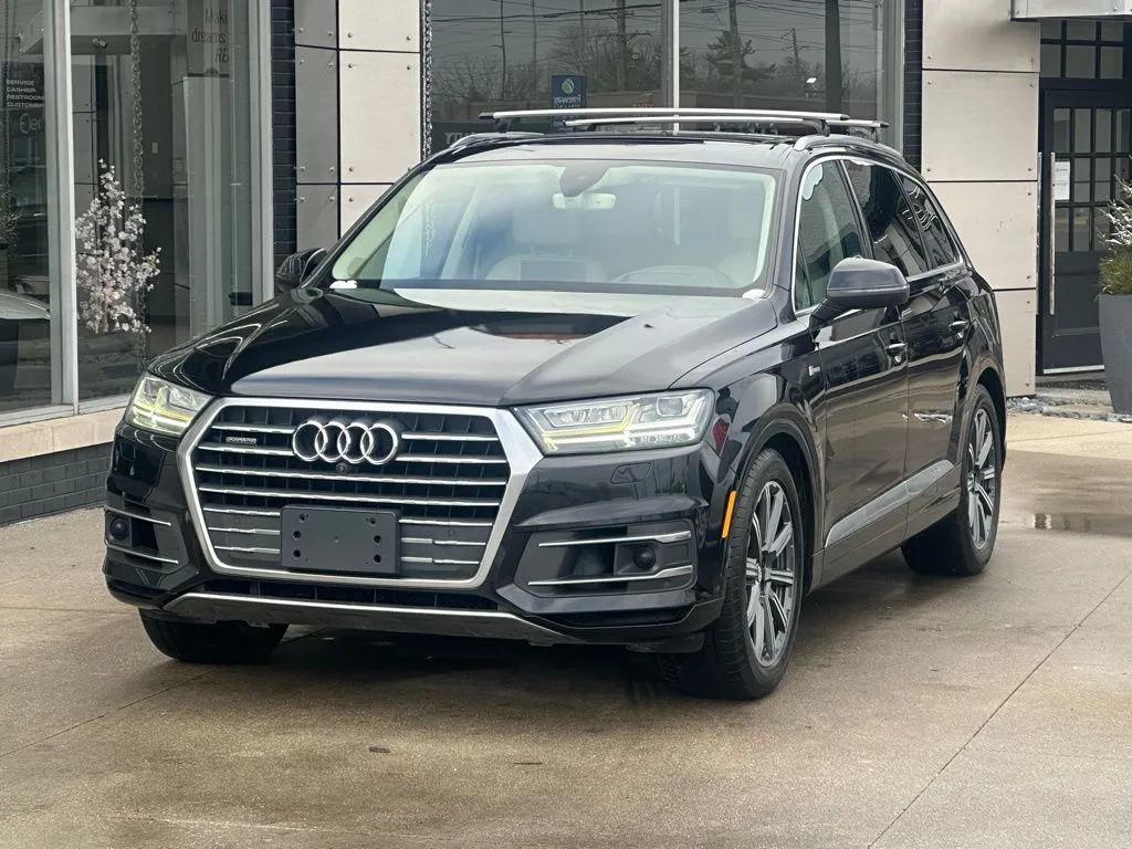 Black 2017 Audi Q7 3.0T Prestige for sale in Indianapolis, IN