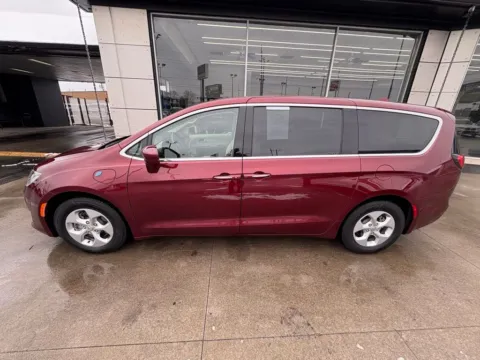 Photos of 2017 Chrysler Pacifica Hybrid Touring Plus for sale in Indianapolis, IN at AutoGiant USA Indianapolis