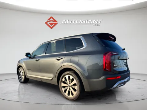 More photos of 2022 Kia Telluride S at AutoGiant USA Indianapolis, IN