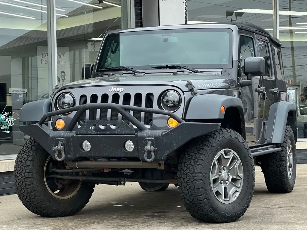 Gray 2014 Jeep Wrangler Unlimited Rubicon for sale in Indianapolis, IN