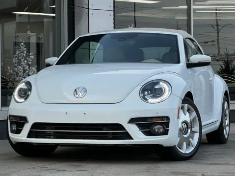 White 2018 Volkswagen Beetle 2.0T SE for sale in Indianapolis, IN