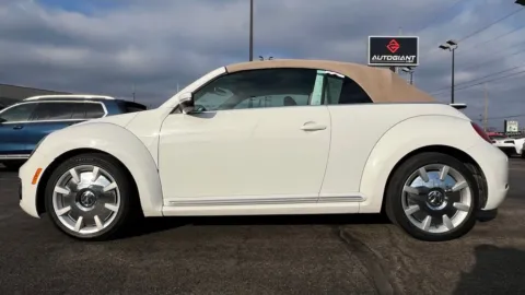 Another view of 2018 Volkswagen Beetle 2.0T SE for sale in Indianapolis, IN at AutoGiant USA Indianapolis
