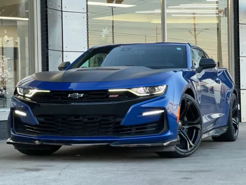 Blue 2020 Chevrolet Camaro SS for sale in Indianapolis, IN