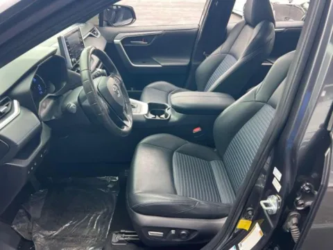 More photos of 2020 Toyota RAV4 Hybrid XSE at AutoGiant USA Indianapolis, IN