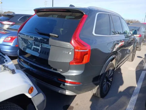 Another view of 2022 Volvo XC90 T5 Momentum for sale in Indianapolis, IN at AutoGiant USA Indianapolis