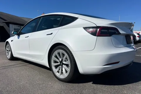 More photos of 2022 Tesla Model 3 Long Range at AutoGiant USA Indianapolis, IN