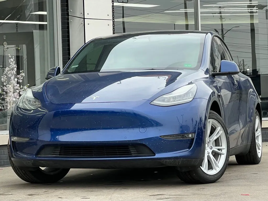 2021 Tesla Model Y Standard Range's photo