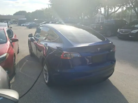 More photos of 2021 Tesla Model Y Standard Range at AutoGiant USA Indianapolis, IN