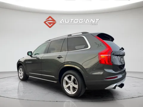 More photos of 2018 Volvo XC90 T5 Momentum 5P at AutoGiant USA Indianapolis, IN