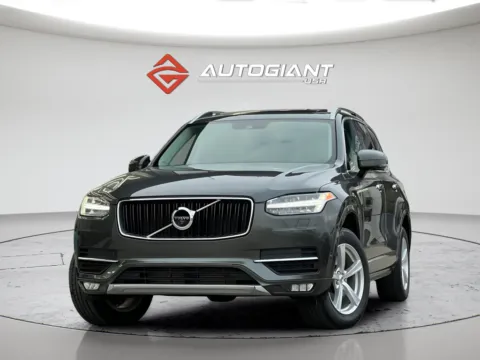 Gray 2018 Volvo XC90 T5 Momentum 5P for sale in Indianapolis, IN