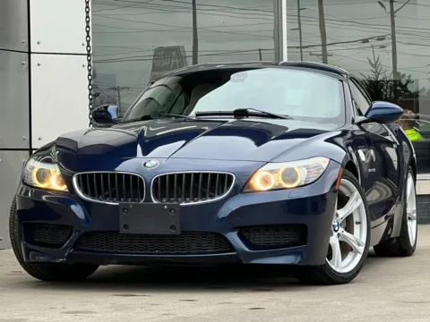 Blue 2013 BMW Z4 sDrive28i for sale in Indianapolis, IN