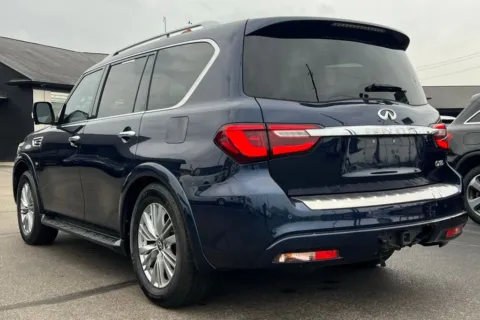 More photos of 2018 INFINITI QX80 at AutoGiant USA Indianapolis, IN