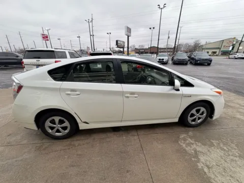 More photos of 2015 Toyota Prius Two at AutoGiant USA Indianapolis, IN