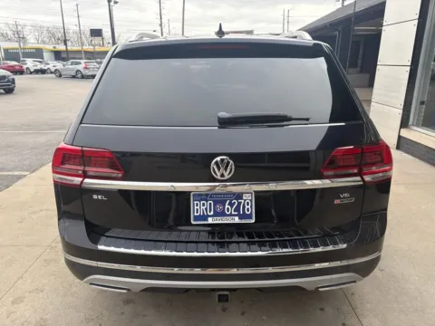 Another view of 2018 Volkswagen Atlas SEL Premium for sale in Indianapolis, IN at AutoGiant USA Indianapolis
