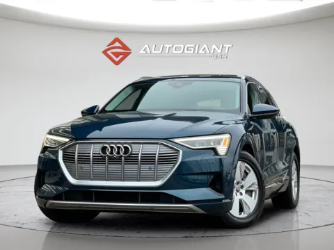 Blue 2019 Audi e-tron Prestige for sale in Indianapolis, IN