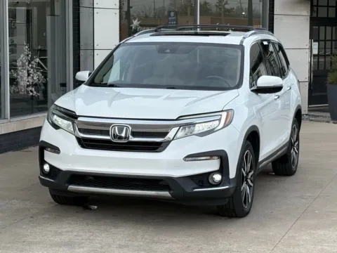 White 2020 Honda Pilot Touring for sale in Indianapolis, IN