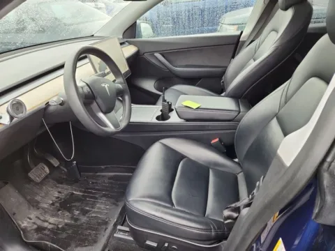 More photos of 2021 Tesla Model Y Long Range at AutoGiant USA Indianapolis, IN