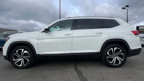 Another view of 2021 Volkswagen Atlas 2.0T SEL Premium for sale in Indianapolis, IN at AutoGiant USA Indianapolis