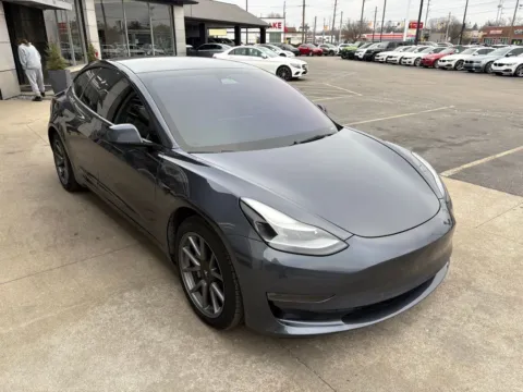 More photos of 2022 Tesla Model 3 Long Range at AutoGiant USA Indianapolis, IN