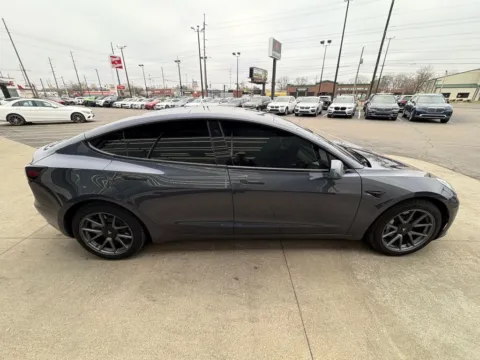 More photos of 2022 Tesla Model 3 Long Range at AutoGiant USA Indianapolis, IN