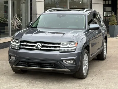 Silver 2018 Volkswagen Atlas SEL Premium for sale in Indianapolis, IN