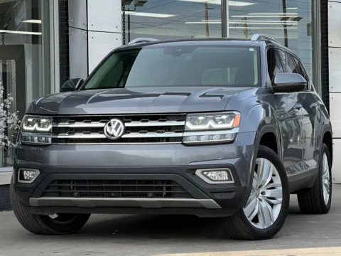 Silver 2018 Volkswagen Atlas SEL Premium for sale in Indianapolis, IN