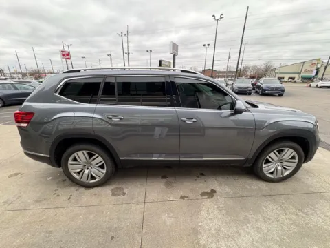 More photos of 2018 Volkswagen Atlas SEL Premium at AutoGiant USA Indianapolis, IN