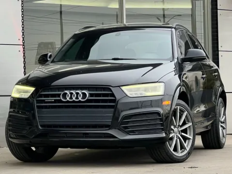 Black 2017 Audi Q3 2.0T Prestige for sale in Indianapolis, IN