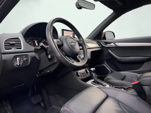 Photos of 2017 Audi Q3 2.0T Prestige for sale in Indianapolis, IN at AutoGiant USA Indianapolis