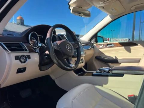 Photos of 2019 Mercedes-Benz GLS 450 for sale in Indianapolis, IN at AutoGiant USA Indianapolis