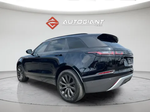 More photos of 2019 Land Rover Range Rover Velar SE R-Dynamic at AutoGiant USA Indianapolis, IN