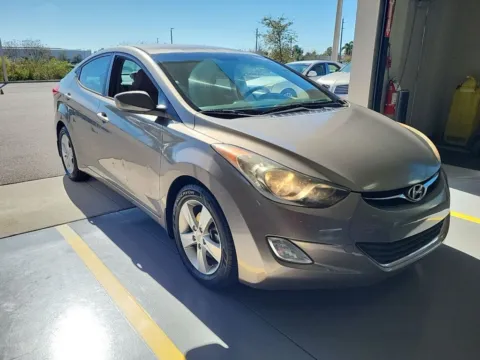 Photos of 2013 Hyundai Elantra GLS for sale in Indianapolis, IN at AutoGiant USA Indianapolis