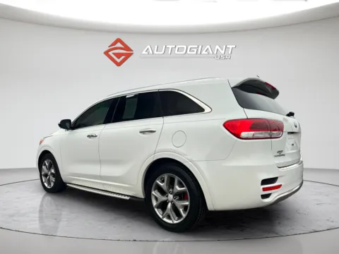 More photos of 2018 Kia Sorento SX at AutoGiant USA Indianapolis, IN