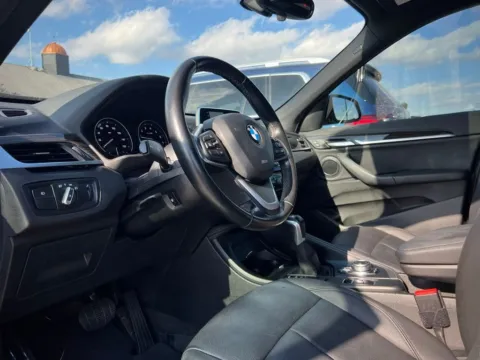 Photos of 2018 BMW X1 sDrive28i for sale in Indianapolis, IN at AutoGiant USA Indianapolis