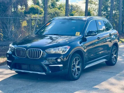 Photos of 2018 BMW X1 sDrive28i for sale in Indianapolis, IN at AutoGiant USA Indianapolis