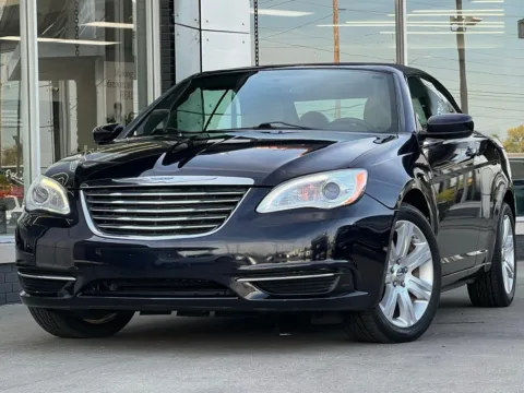 Black 2011 Chrysler 200 Touring for sale in Indianapolis, IN
