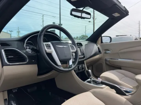 Photos of 2011 Chrysler 200 Touring for sale in Indianapolis, IN at AutoGiant USA Indianapolis